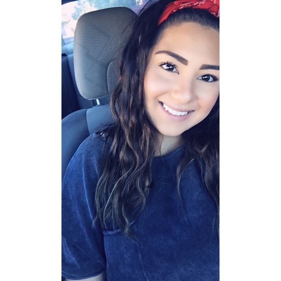 ariyonnaelaine